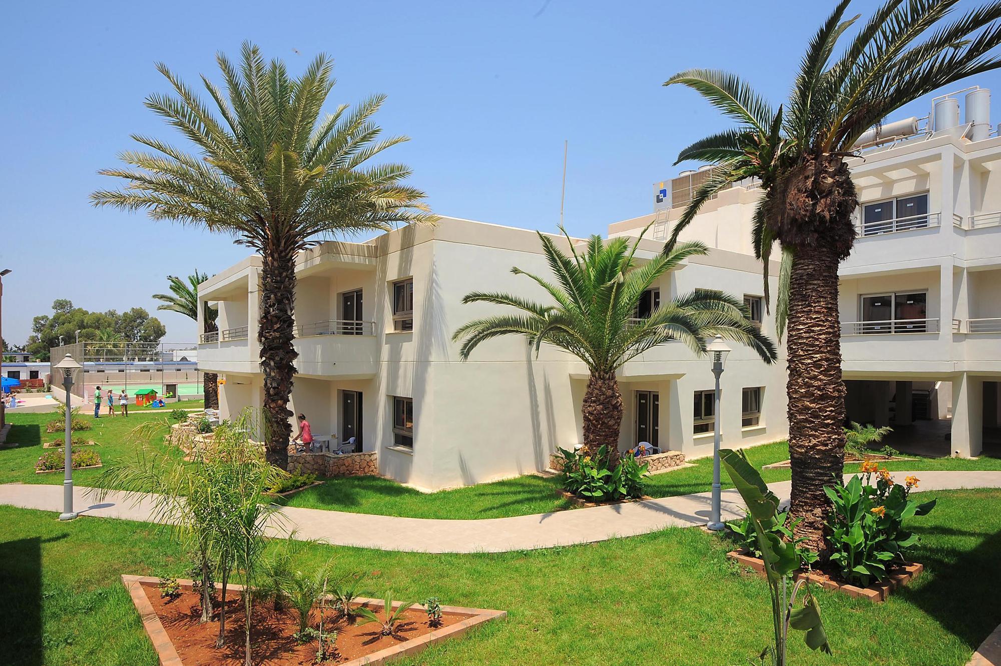 Euronapa Apartmanhotel 3*