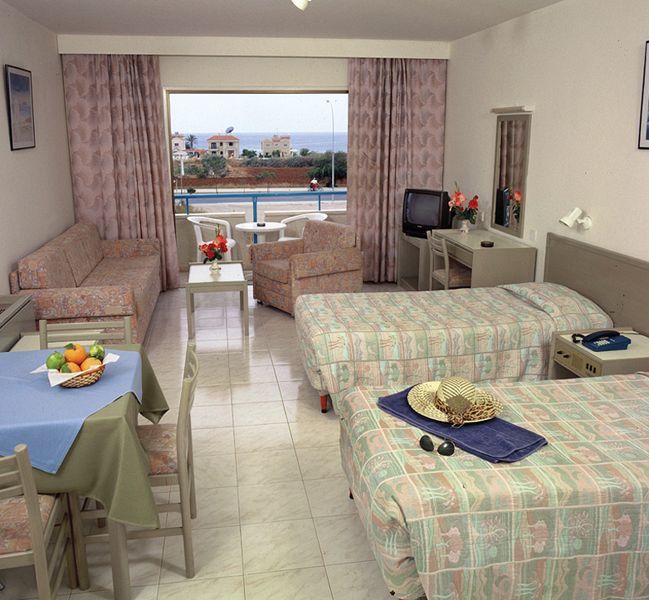 Euronapa Apartmanhotel Ajía Nápa